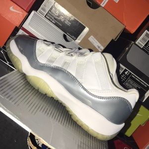 Jordan Retro 11 low NIB released in 2001 3.5 Nike